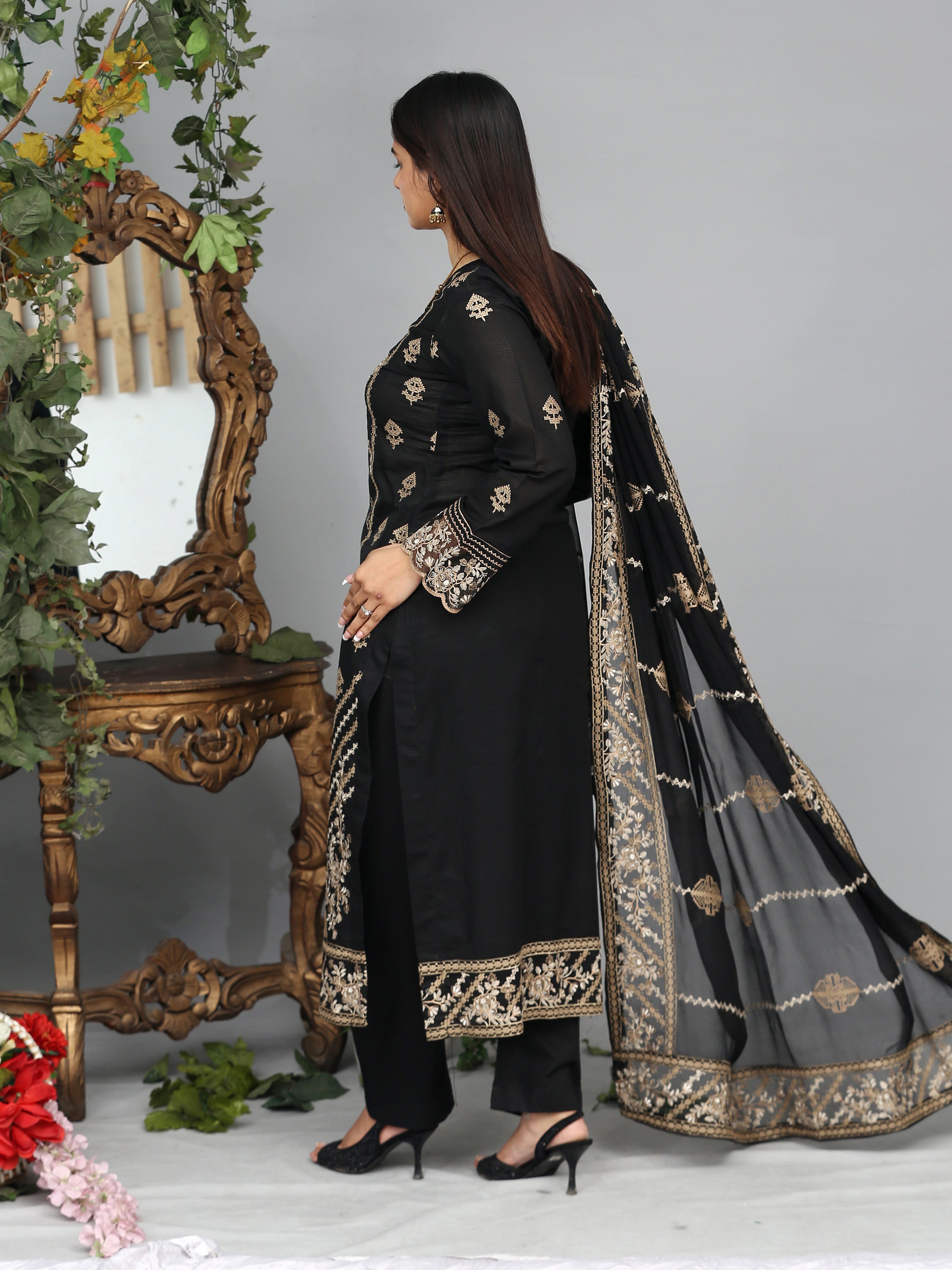 NAQSH DG-825E (Unstiched Doria Viscose Collection)